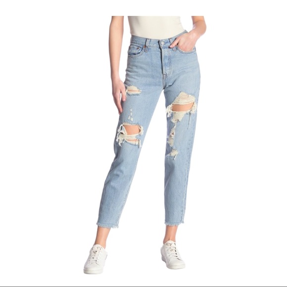 Levi's Denim - NWT Levi’s Wedgie Distressed Blue Jean Size 30